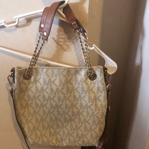 Michael Kors crossbody